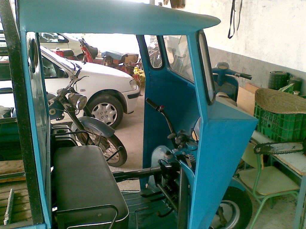 slideshow image